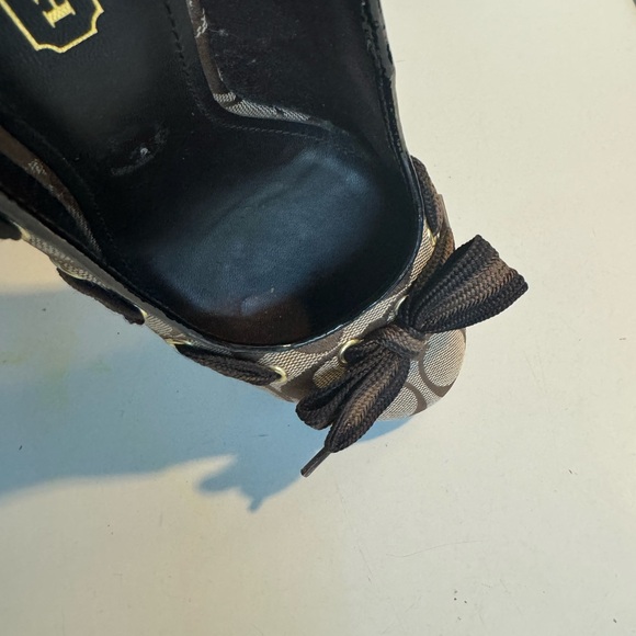 Coach adorable round toe logo monogram wedges with bows NOS without tags size 8 - Picture 6 of 13